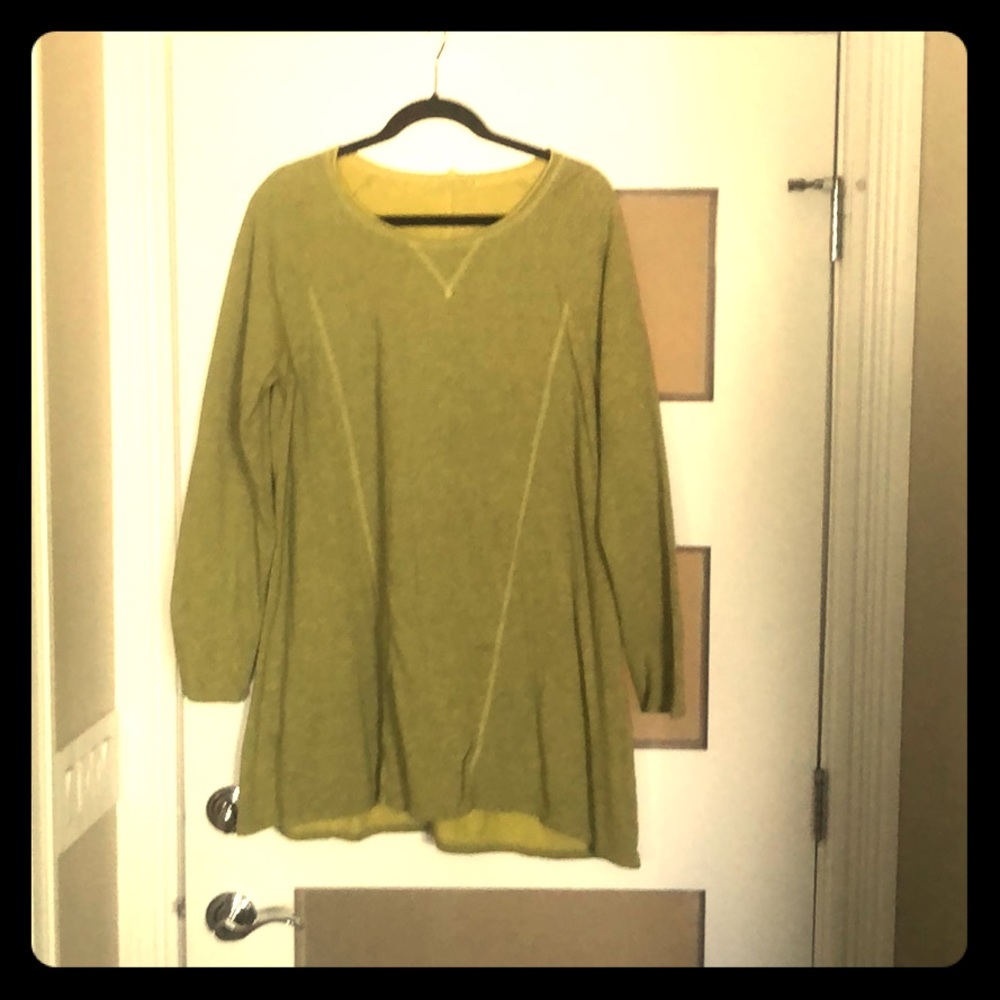 Sweatshirt tunic in olive green